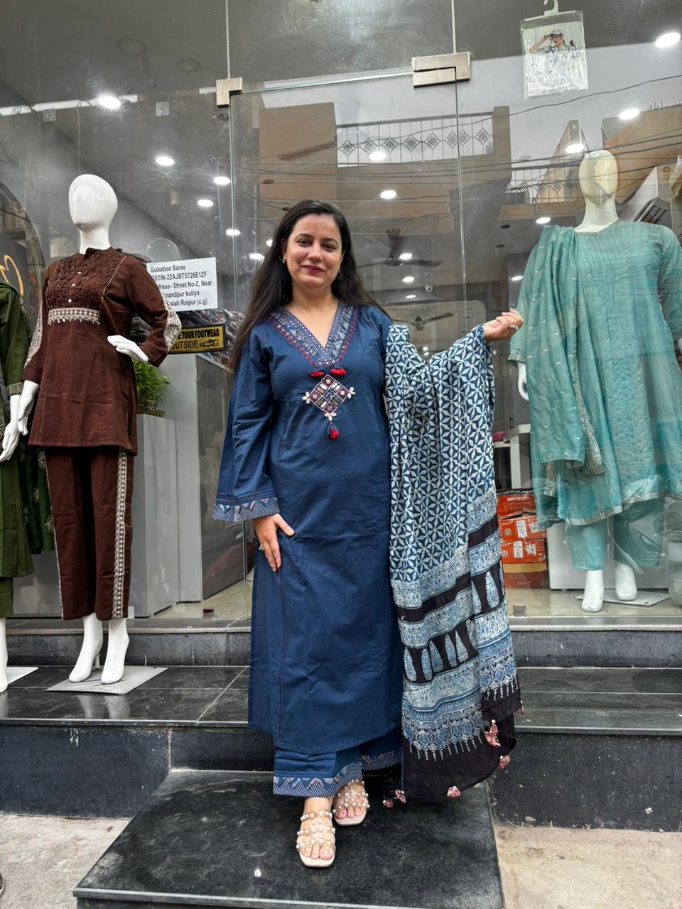 Women Printed Dupatta Suit Set